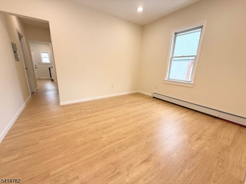 356 Carnegie Pl Union Twp. NJ 07088