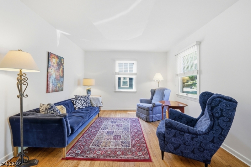 156 N Hillside Ave