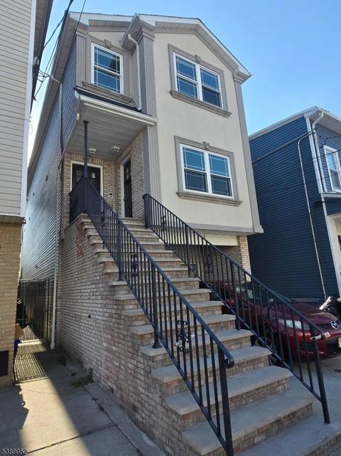 Photo of 452 Fulton St #1st, Elizabeth, NJ 07206 (MLS # 3991358)