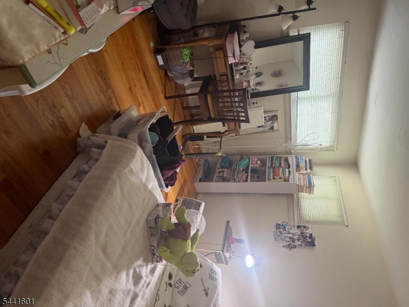 19 Anthony Blvd