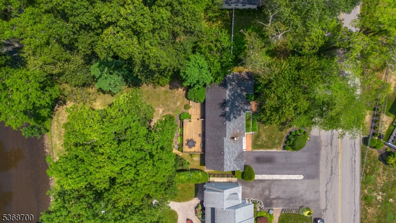 60 Riverside Dr