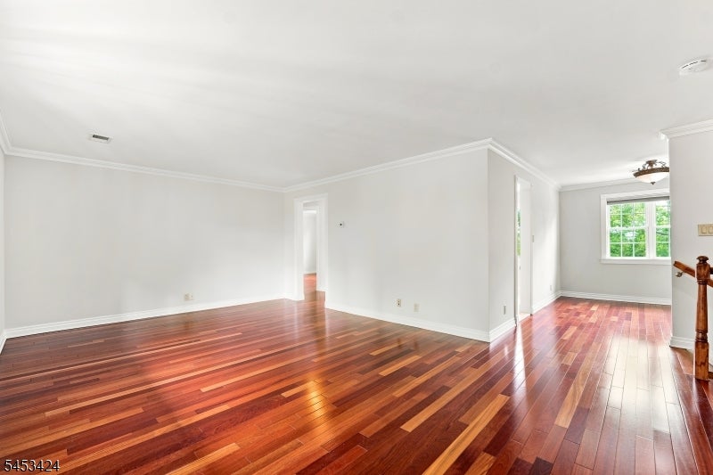67-75 New England Ave71D 71d