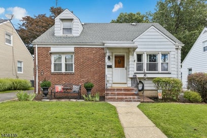 827 Pine St Roselle Park Boro NJ 07204