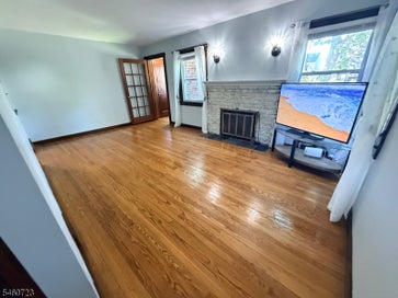218 Pleasant Ave Bergenfield Boro NJ 07621