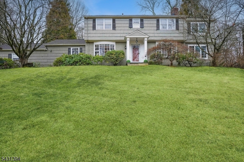 29 Blackberry Ln