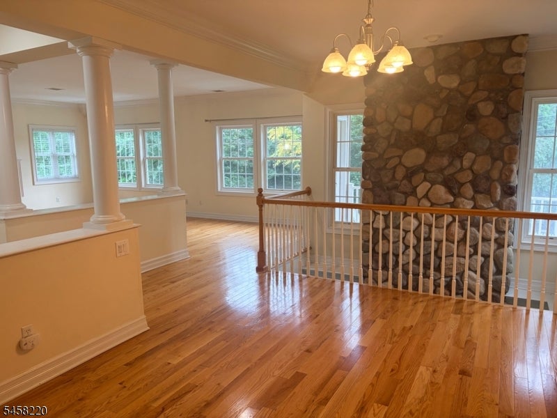 13 Springbrook Trl