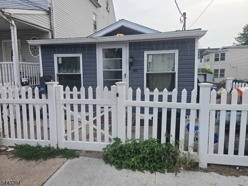 254 Union Ave