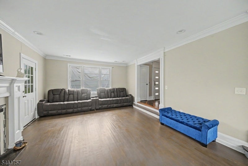 396 New Dover Rd