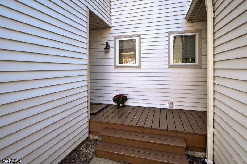 11 Cain Ct