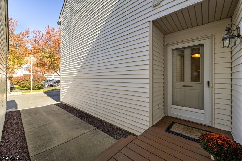 11 Cain Ct