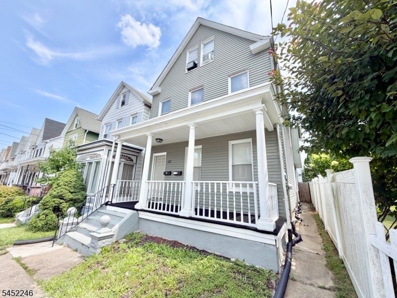 122 Summit Ave