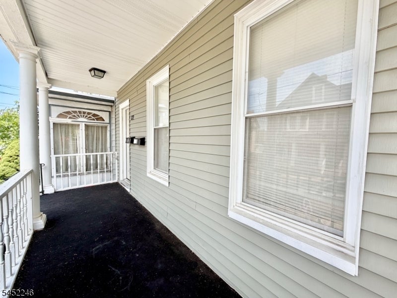122 Summit Ave