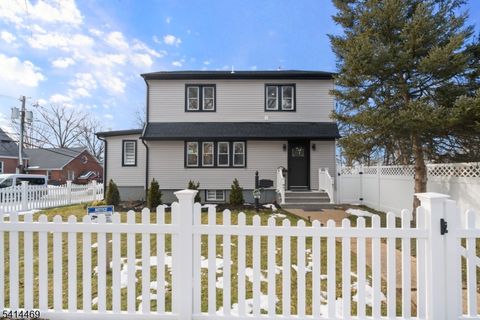 266 Elm Ave Teaneck Twp. NJ 07666