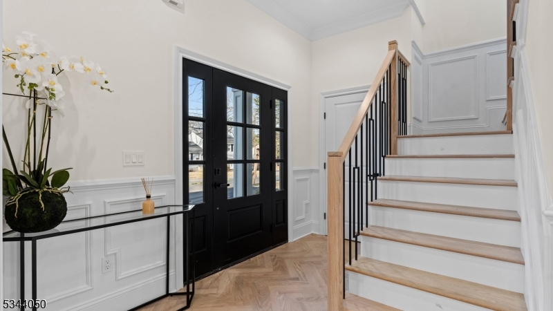 39 Beverly Rd