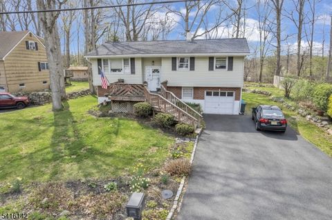 14 Woods Edge Rd Byram Twp. NJ 07874