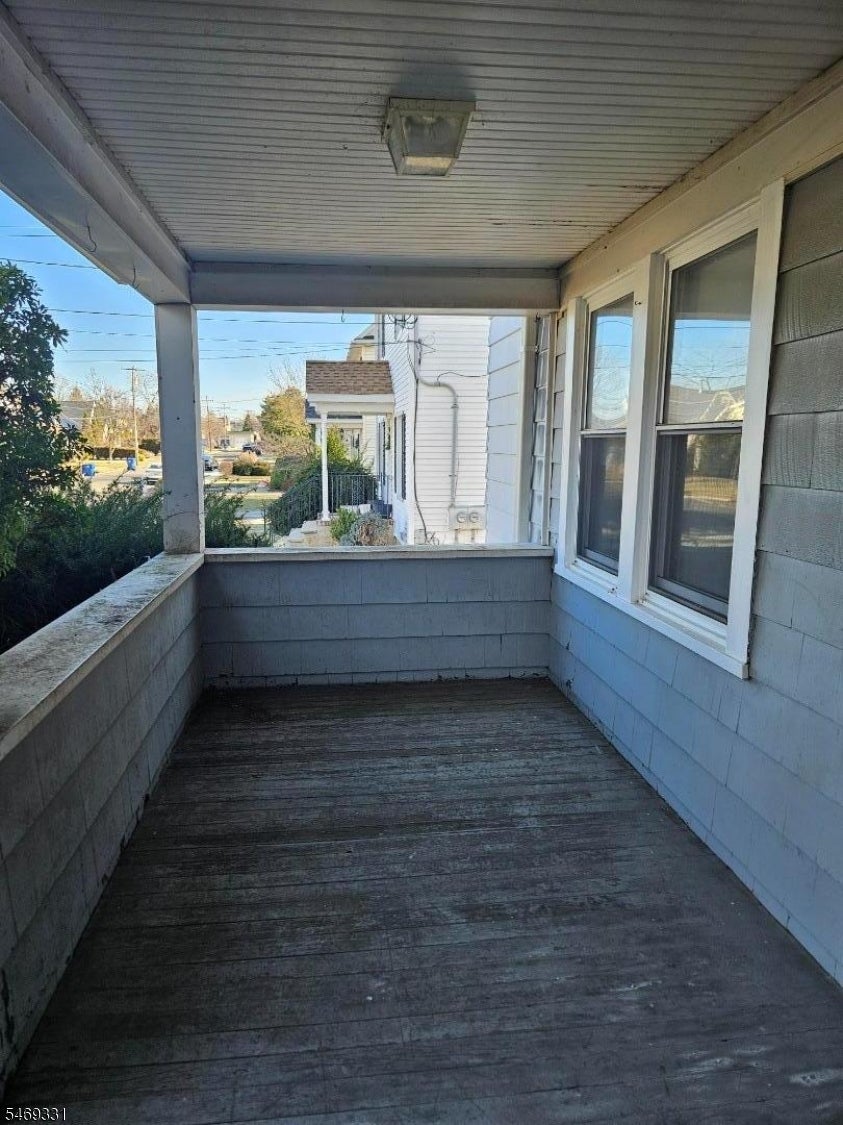 18 Sherman Ave