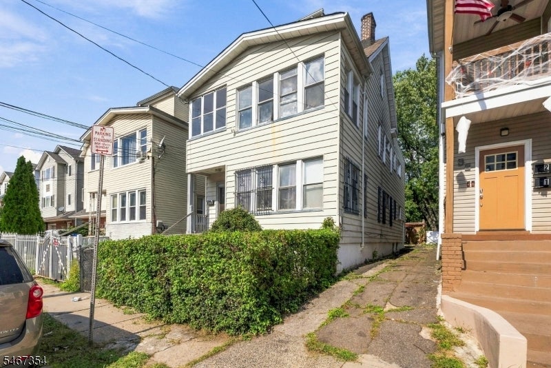 61 Rose Ter
