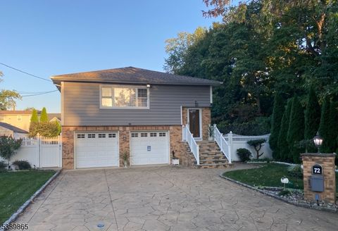 Photo of 72 Windsor Pl, Kenilworth, NJ 07033 (MLS # 3991289)