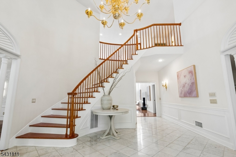 45 Jenks Hill Rd