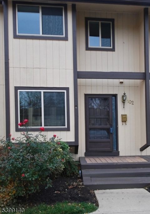 102 Chelsea Way Bridgewater Twp. NJ 08807