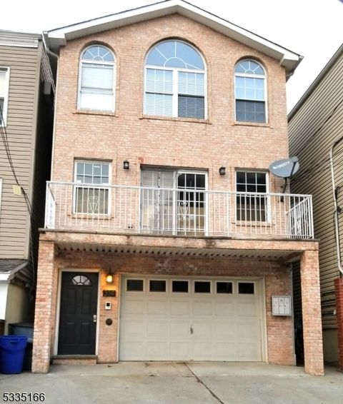 314 6th St Union City NJ 07087