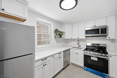 59-61 Brighton Avenue U19 19 Belleville Twp. NJ 07109