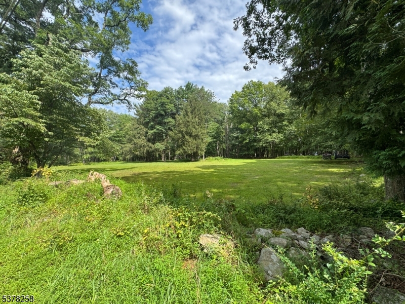 955 Middleville Rd