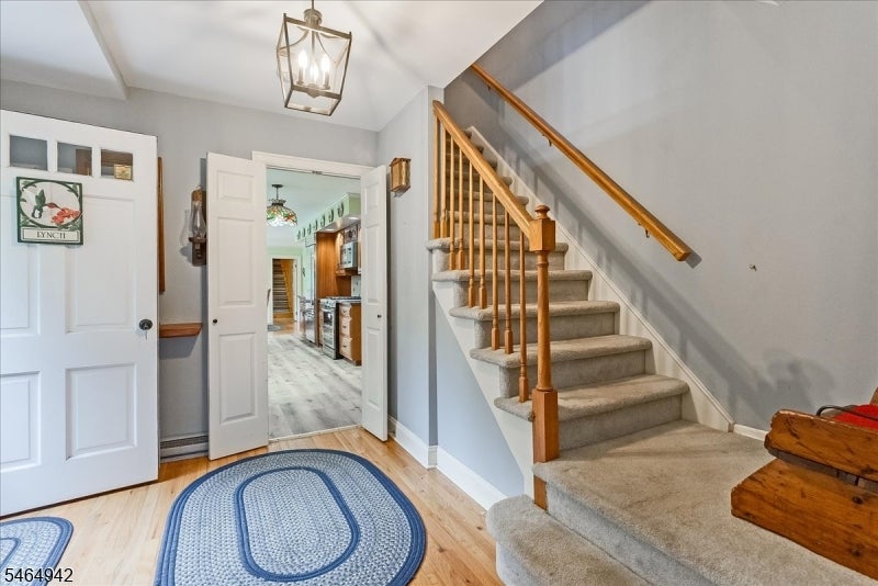 84 Fox Hollow Rd