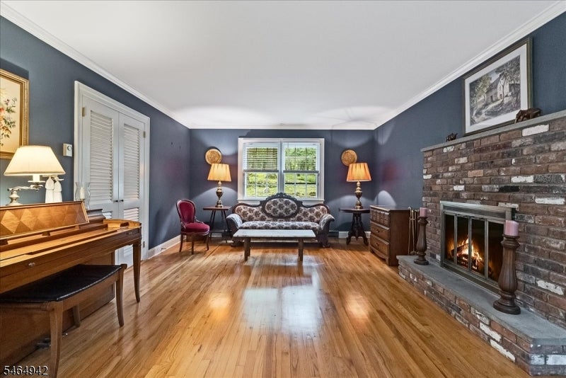 84 Fox Hollow Rd