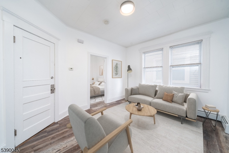 9 Kling St 1
