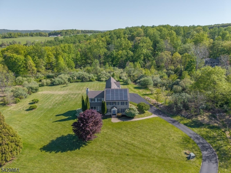 37 Woodland Heights Circl