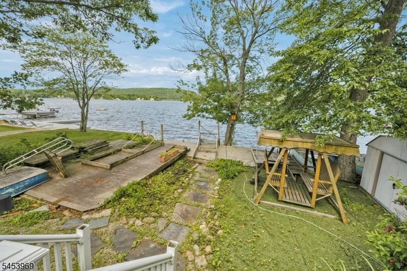 116 E Shore Culver Rd