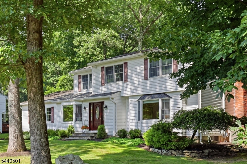 14 High Ridge Rd