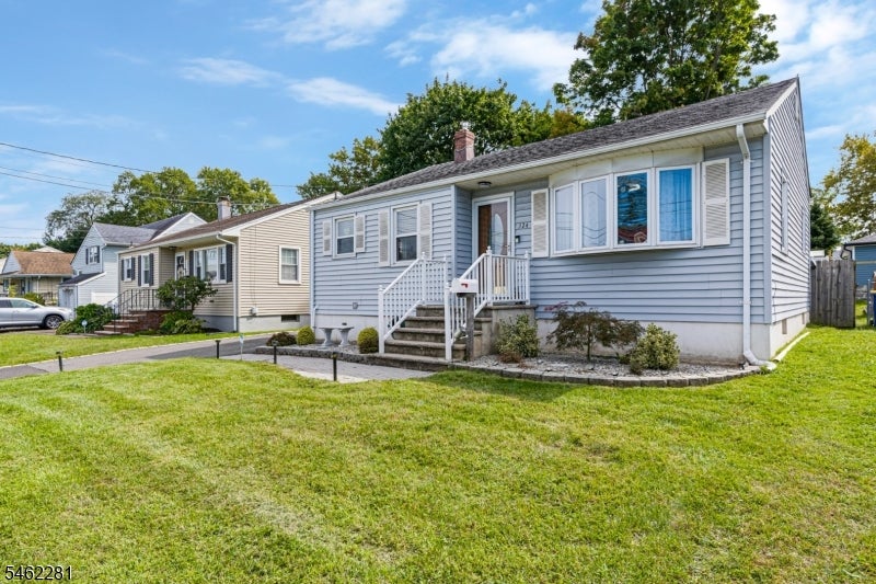 324 Codrington Pl