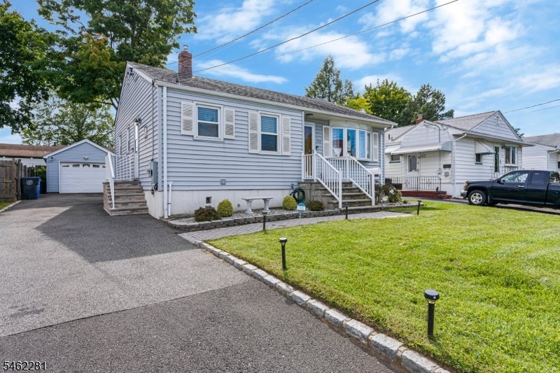 324 Codrington Pl