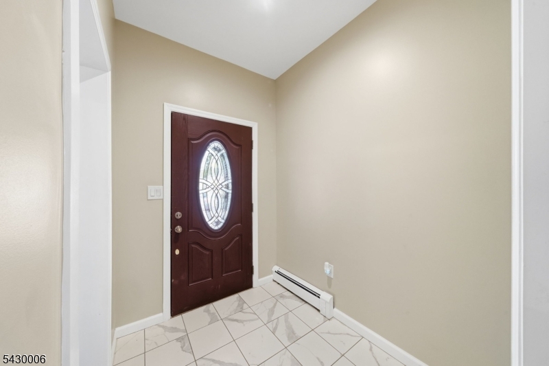 82 Pequannock St