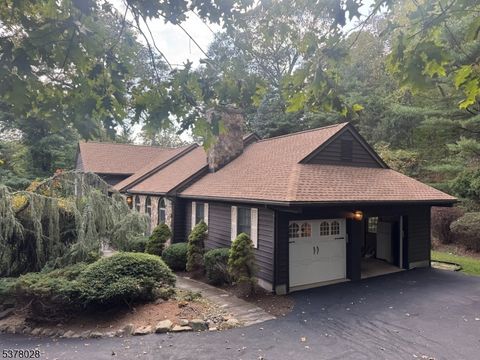 31 Cheyenne Dr Montville Twp. NJ 07045