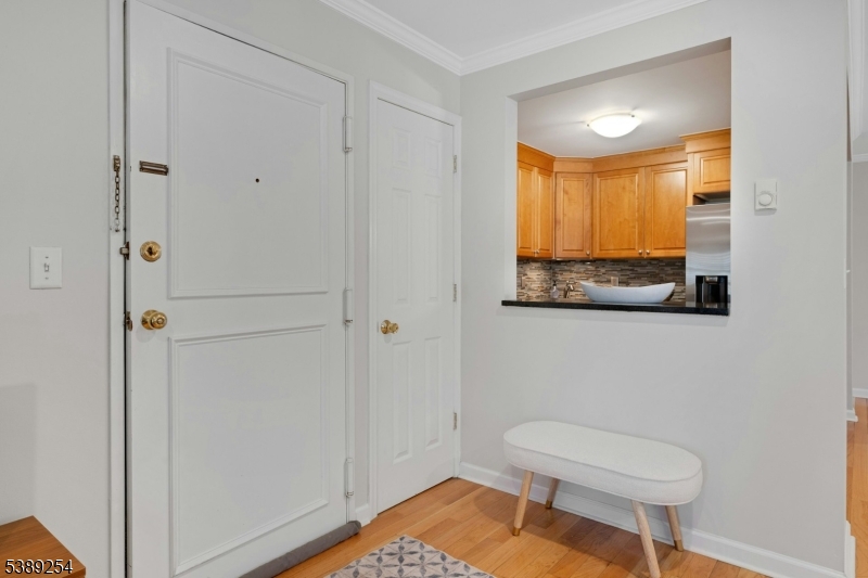 301 Claremont Ave 1