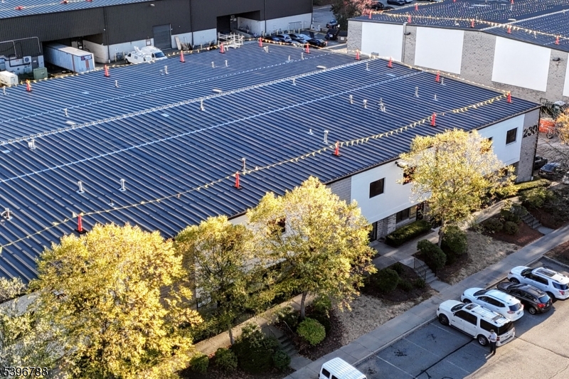 230 W Parkway, Unit 8