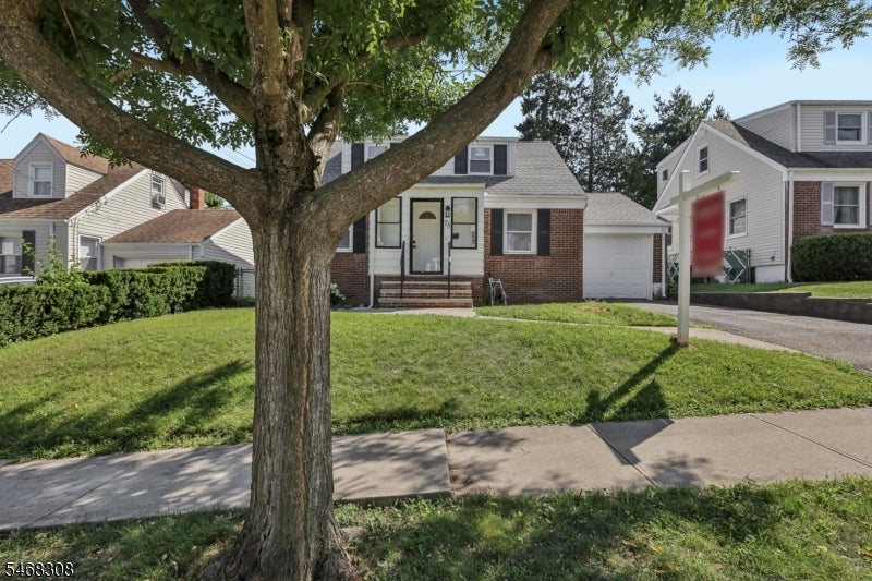 75 Emerson St