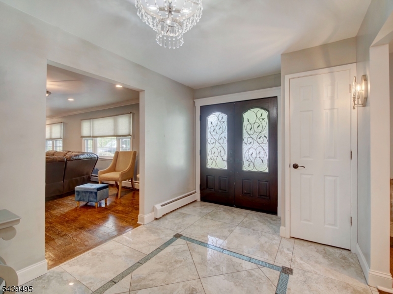 11 Druid Hill Dr