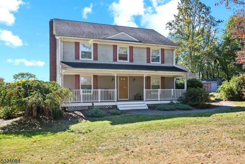 35 Salters Farm Rd