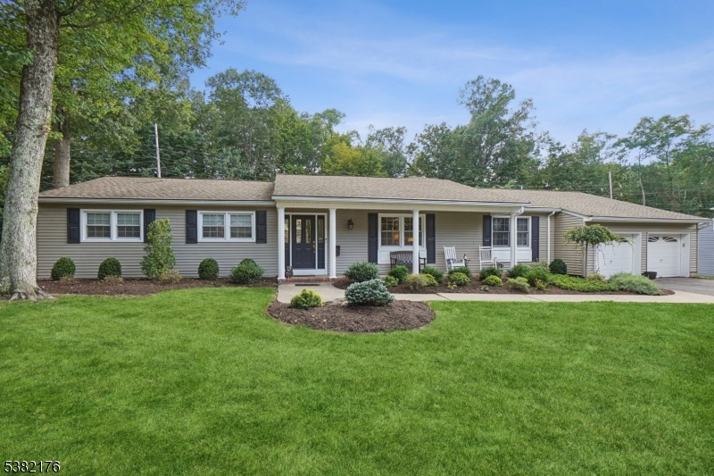 5 Beech Dr