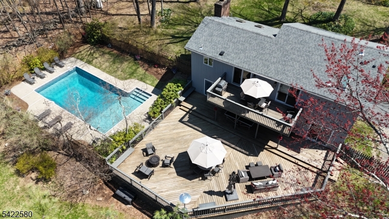 97 Skyline Dr