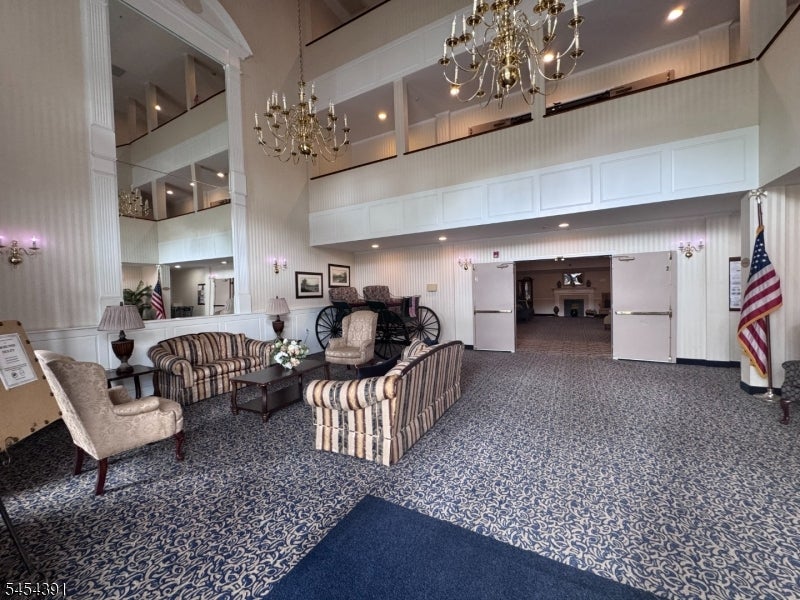 7401 Richmond Rd 401