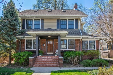 229 Watchung Ave Montclair Twp. NJ 07043