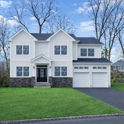 21 Maplewood Dr Livingston Twp. NJ 07039