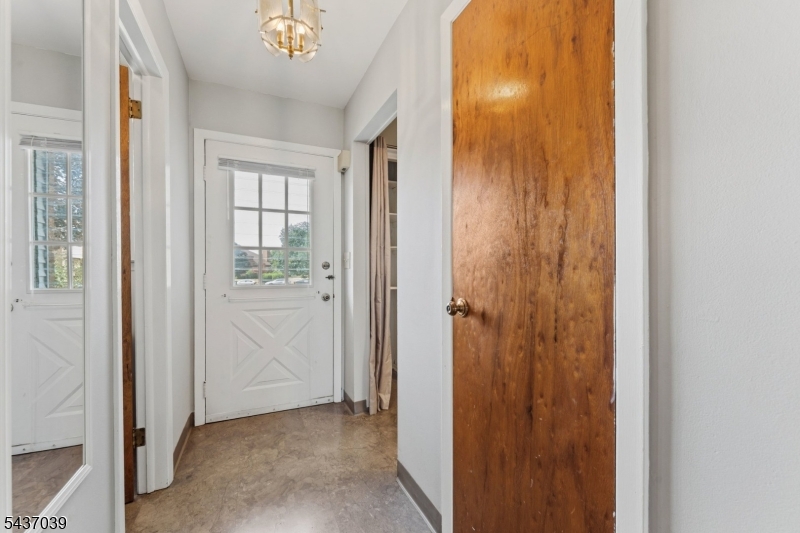 1901 Wilshire Ct