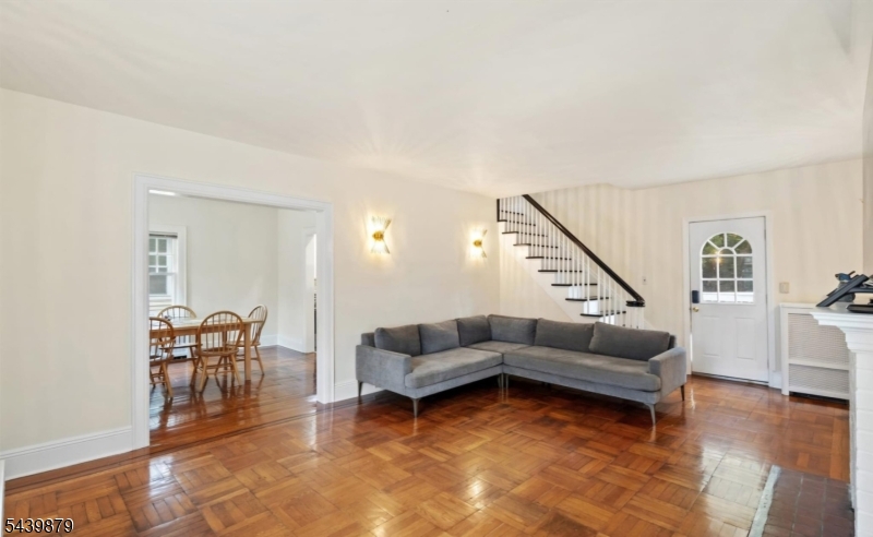 401 Conrad Rd