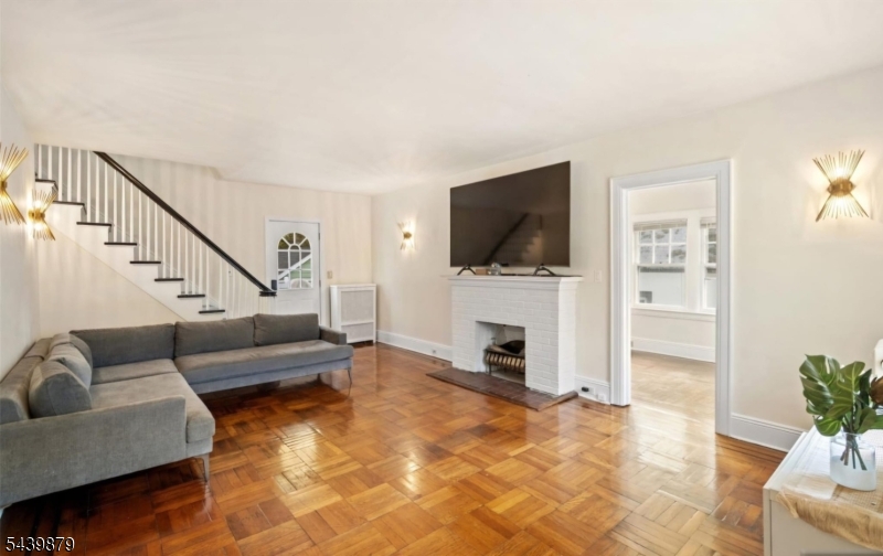401 Conrad Rd